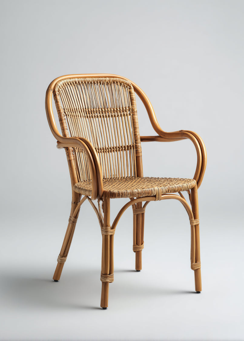 Chaise de salle à manger en rotin avec accoudoirs
