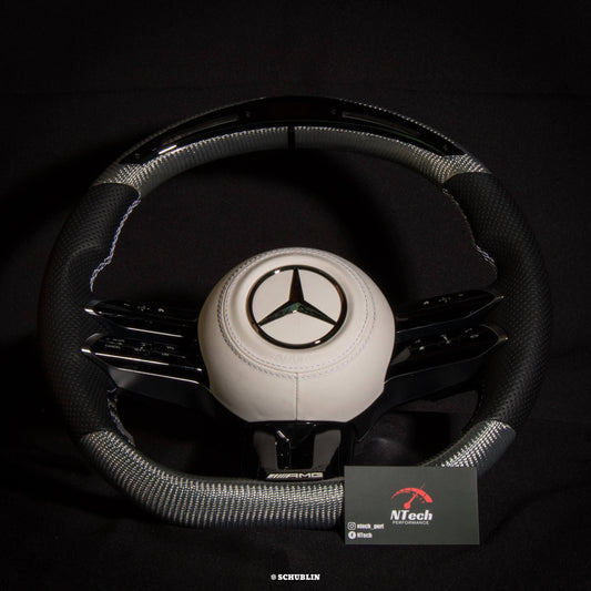 Volant Carbone personnalisé Mercedes AMG mczr_price_1049_97(Noir/Blanc)